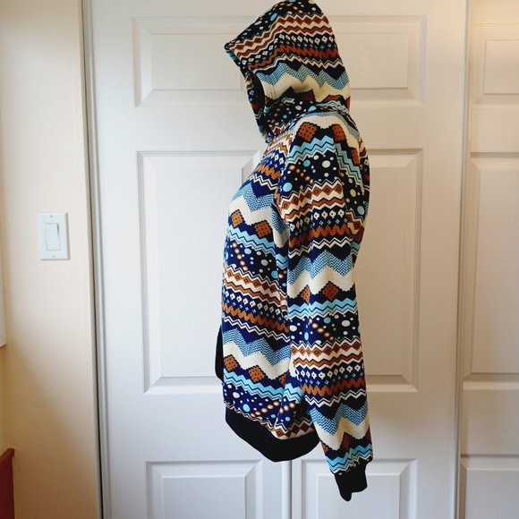 NWT! Lined Hoodie with Pockets and Front Zipper -  (3881) - Picture 3 of 8